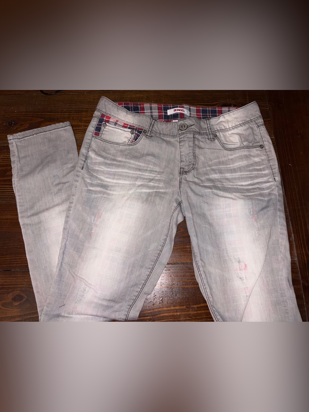 BONGO Light Gray Skinny Jeans with Plaid Pocket Detail